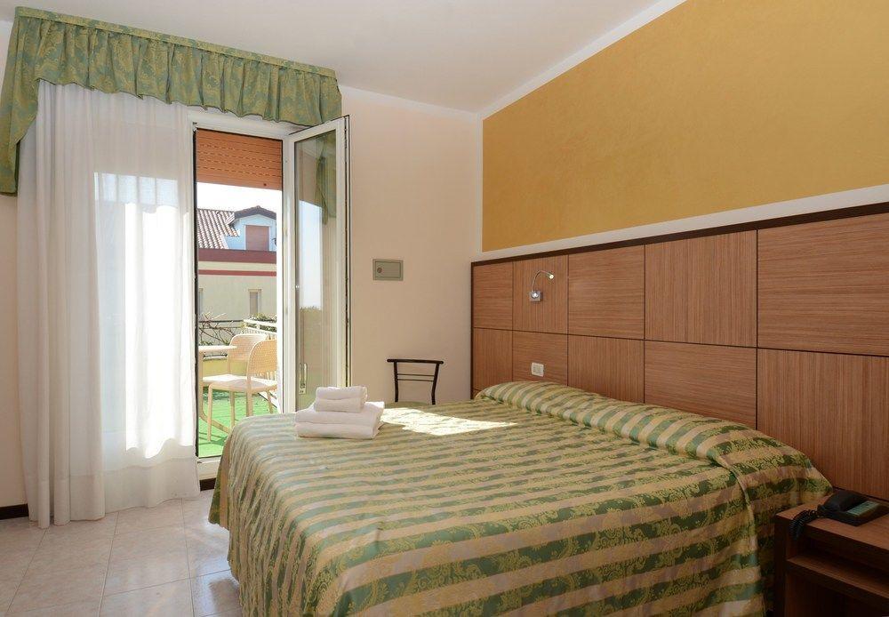 Hotel Righetto Fronte Mare Cavallino-Treporti Luaran gambar